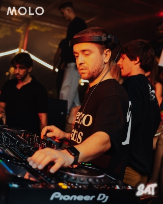 MOLO-90