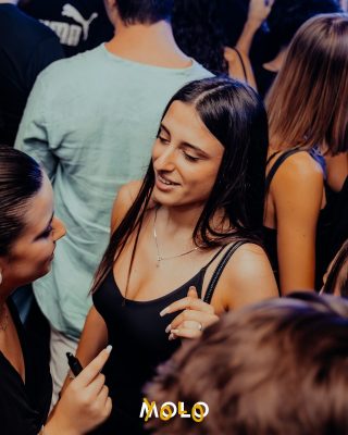 AMOLO-8