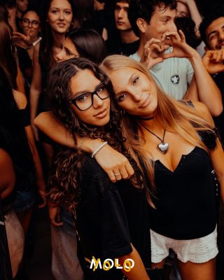 AMOLO-21