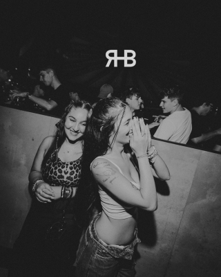 ©4imgs-18