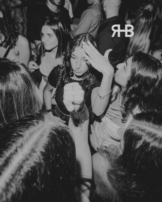 ©4imgs-47