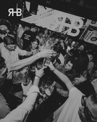 ©4imgs-60